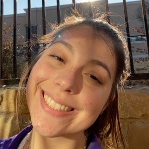 Meet your Posher, Hannah